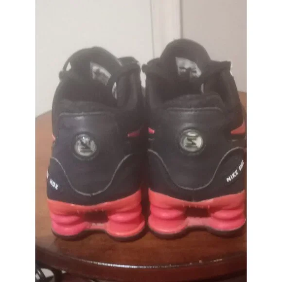 Nike Shox Avenue Womens Running Shoes Sneakers Black/Red 844131-003 Leather Sz 6 - Picture 10 of 13